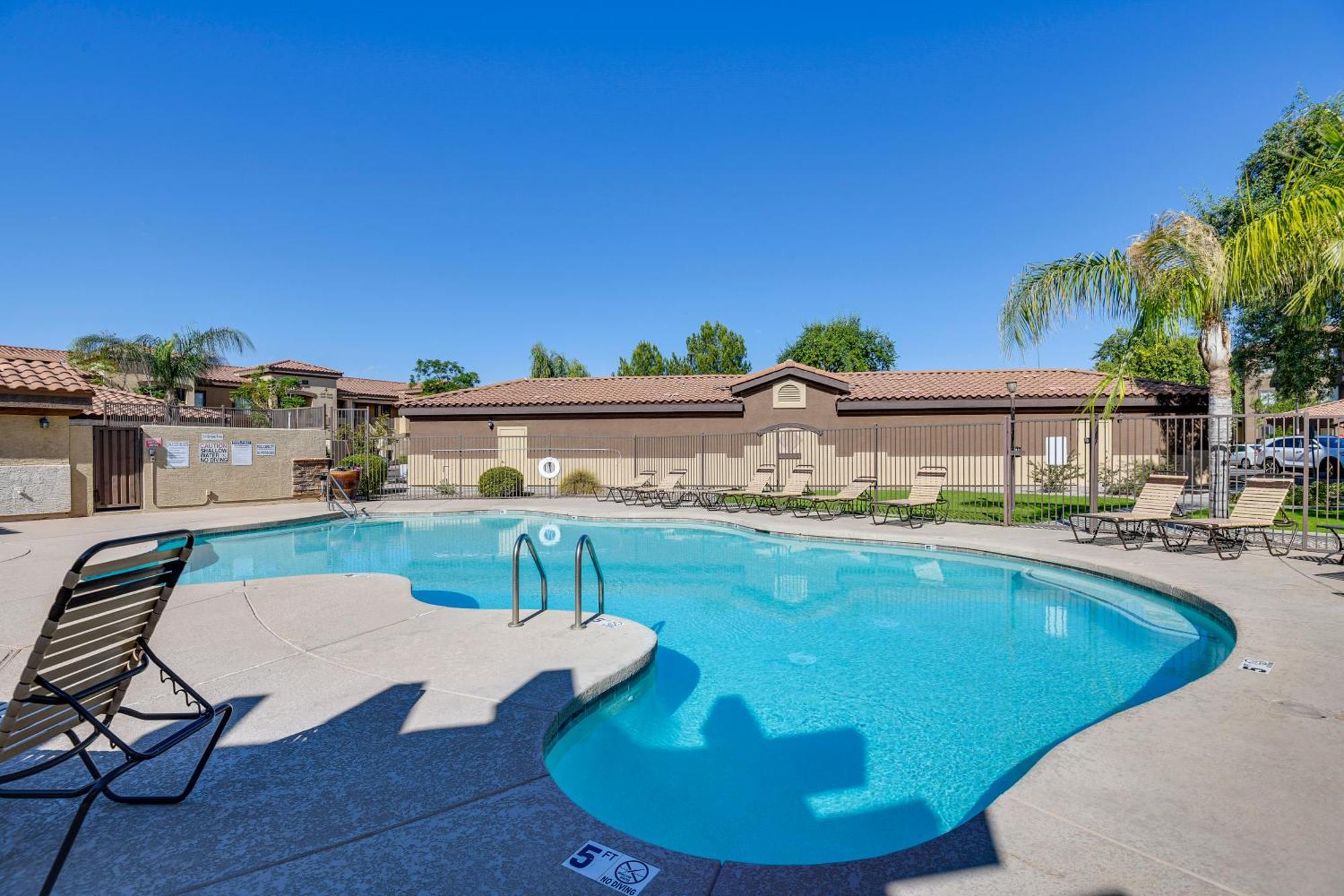 Mesa Condo With Private Patio And Grill Pool Access! מראה חיצוני תמונה