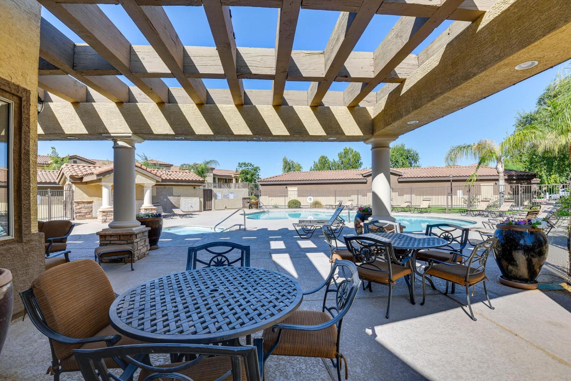 Mesa Condo With Private Patio And Grill Pool Access! מראה חיצוני תמונה