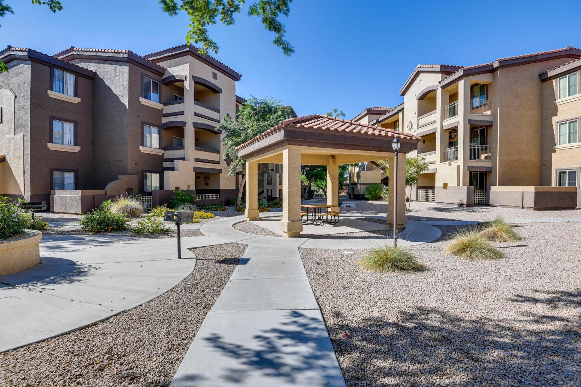 Mesa Condo With Private Patio And Grill Pool Access! מראה חיצוני תמונה